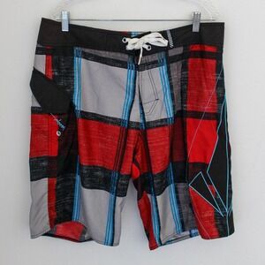 Volcom Board Shorts Mens 38 Red Black Plaid Swim Trunks Beach Bermuda